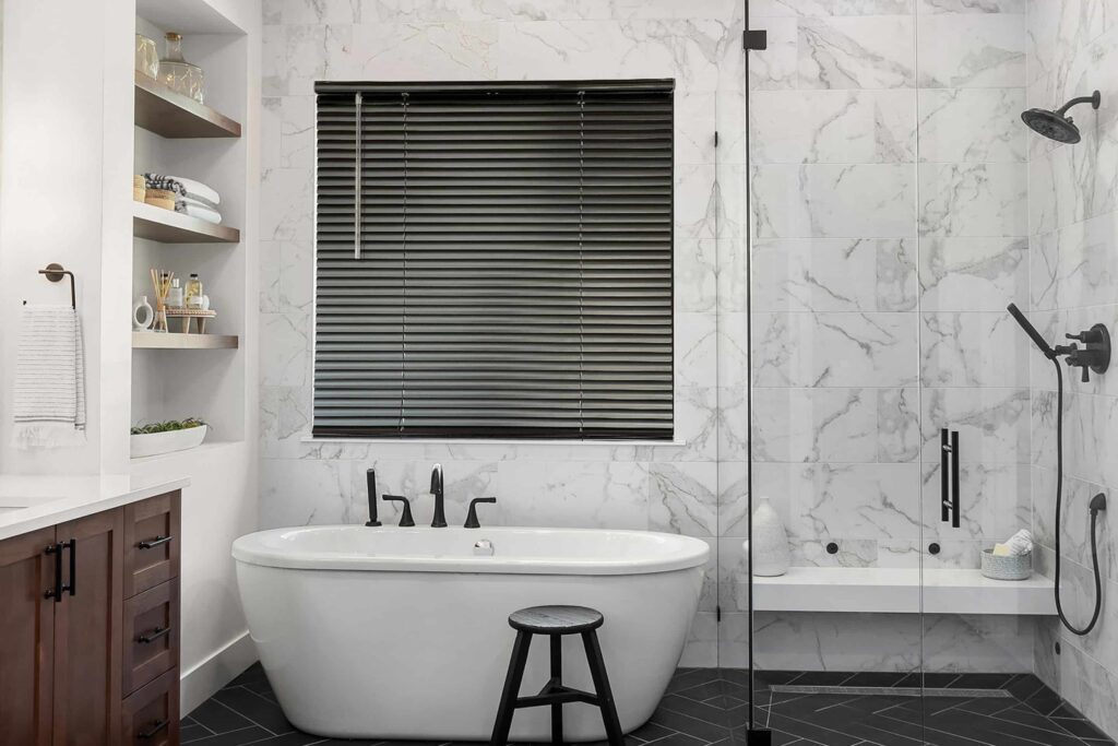 Norman Aluminum Blinds Bathroom scaled